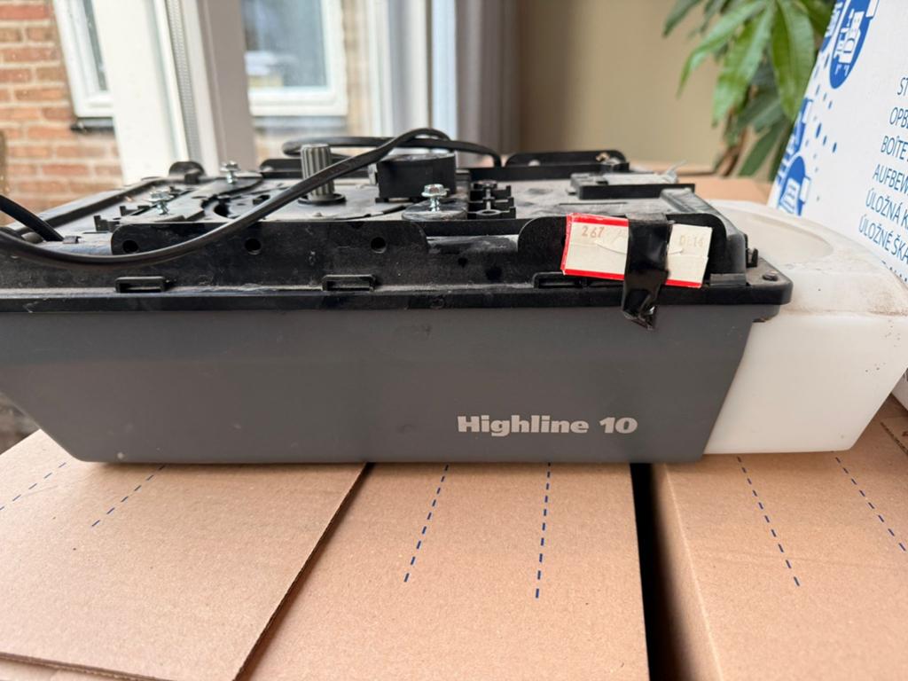 Motor voor sectionale garagedeur Highline 10 met zender, Ophalen