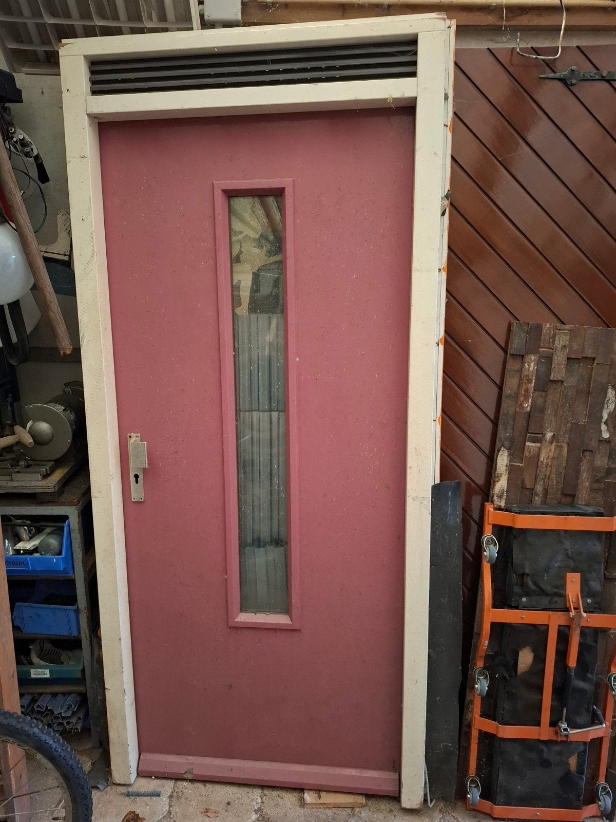 Kozijn met deur 104cm bij 230cm, Doe-het-zelf en Verbouw, Kozijnen en Schuifpuien, Deurkozijn, Zo goed als nieuw, Inclusief glas