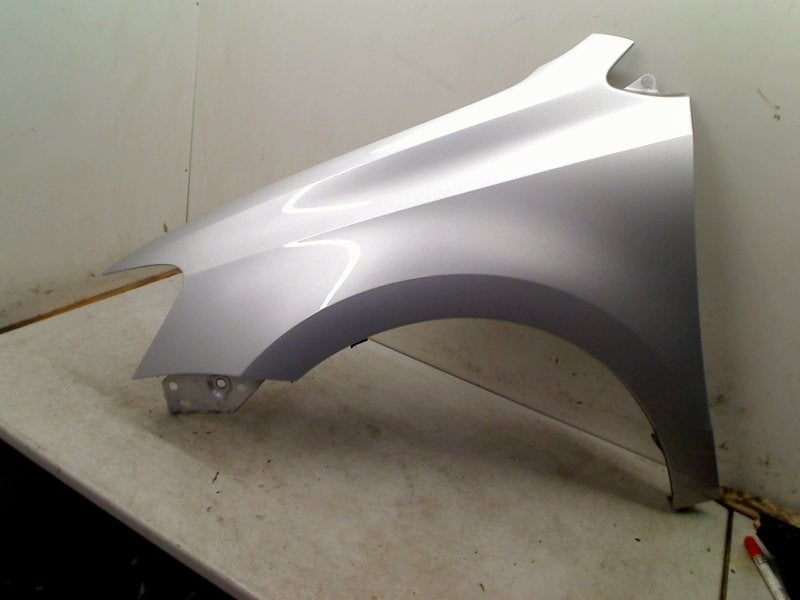 Spatbord Links Voor la7w Volkswagen Polo V (6R) 6R0821105H, Auto-onderdelen, Gebruikt, Volkswagen, Volkswagen AG, Kundenbetreuung@volkswagen.de