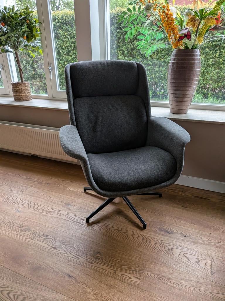 IKEA Draaifauteuil ÄLEBY Comfortabele Grijze Stoel, Huis en Inrichting, Fauteuils, 75 tot 100 cm, Ophalen of Verzenden, Zo goed als nieuw