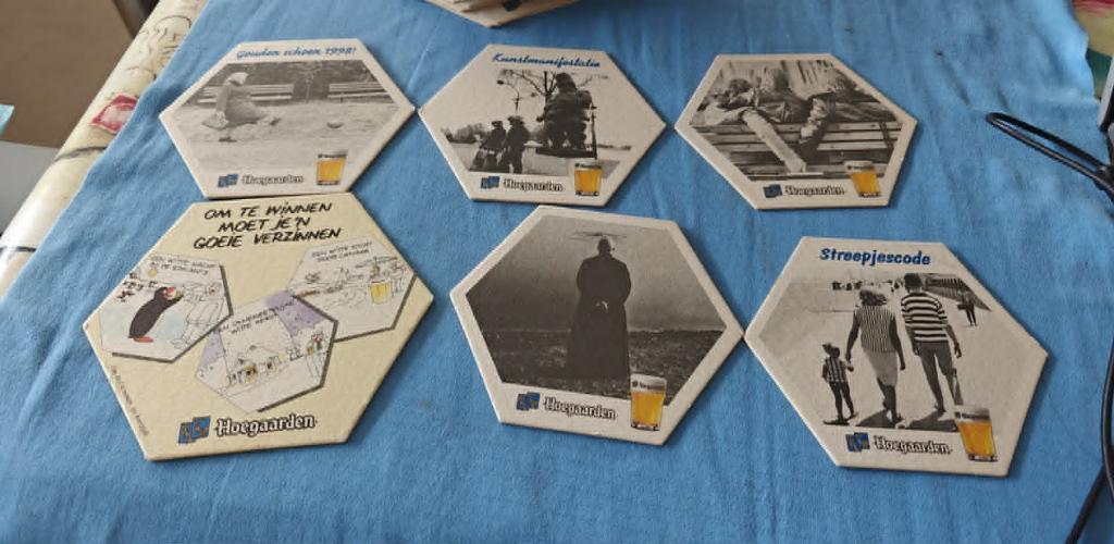 bierviltjes Hoegaarden 1998 foto + tekst, Ophalen of Verzenden, Zo goed als nieuw, Viltje(s), Overige merken