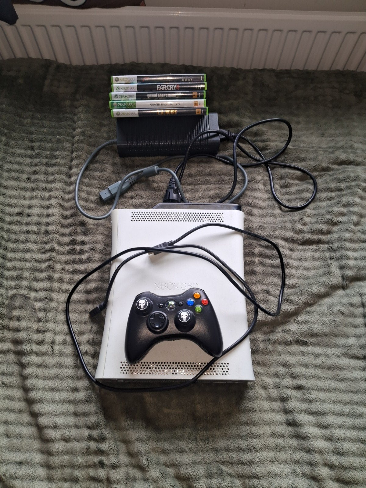 Xbox 360 met 120GB HDD en 5 games, 1 speler, Ophalen of Verzenden, Gebruikt, Vanaf 18 jaar