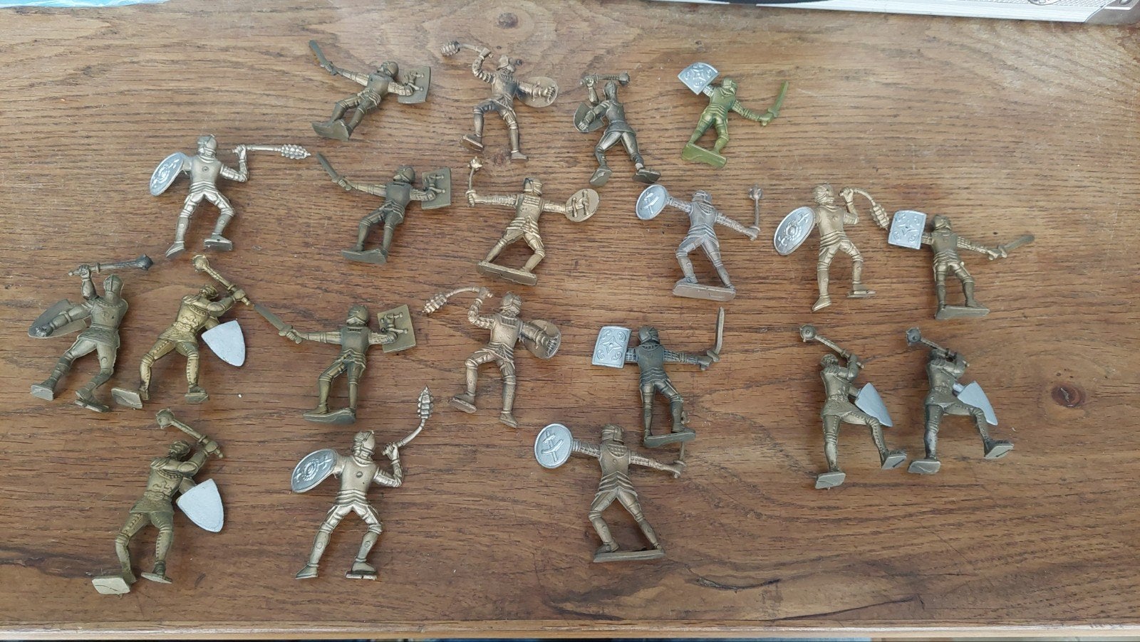 Ridders 21 stuks 5,5 / 6 cm hoog, Verzamelen, Poppetjes en Figuurtjes, Verzenden, Gebruikt