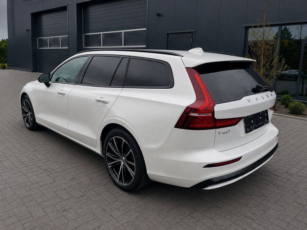 Volvo V60 2.0 T8 Hybrid 455pk AWD Ultra Dark | Bowers & Wilk, Automaat, Gebruikt, Euro 6, 4 cilinders