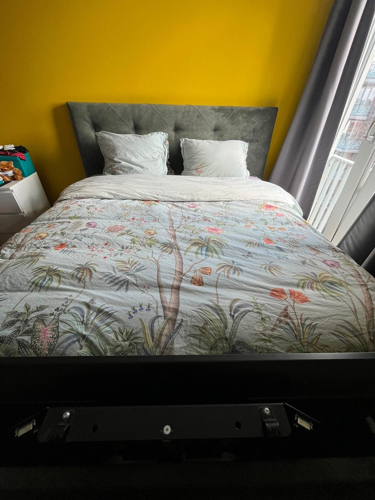 Swiss Sense Boxspring Royal met TV lift (optioneel met TV), Ophalen, Verstelbaar, Tweepersoons, Zo goed als nieuw