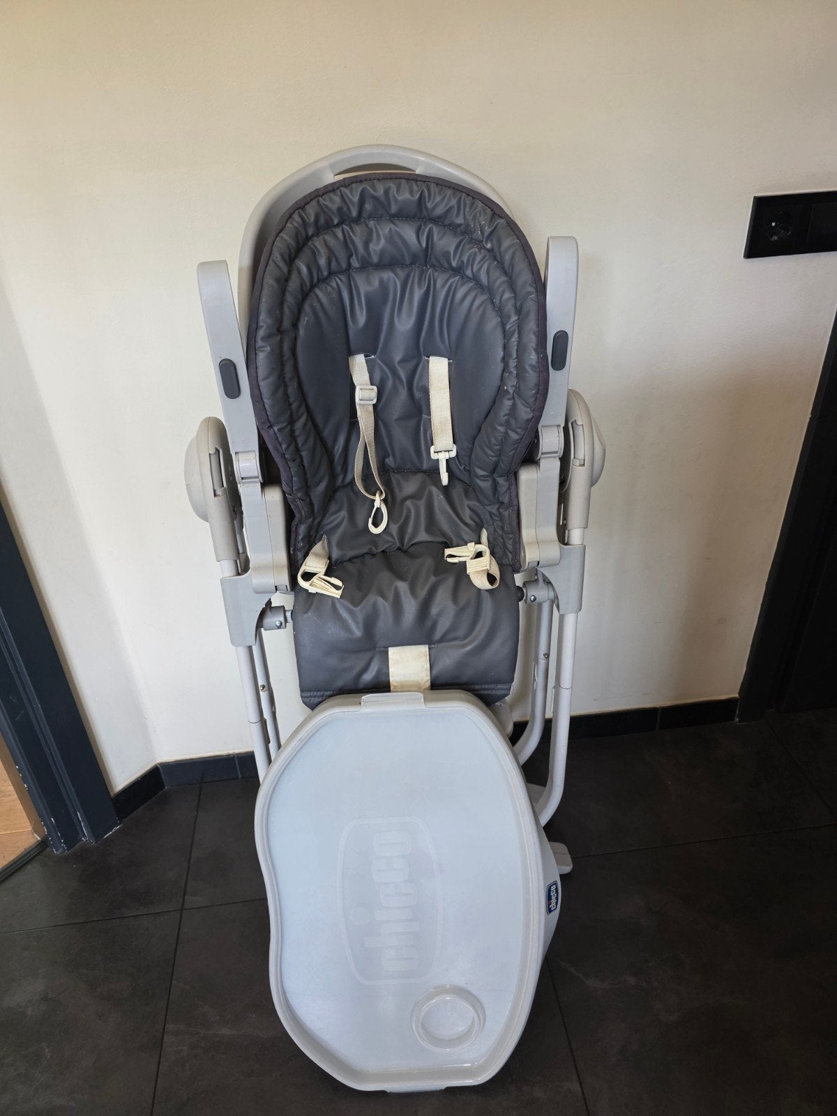 Chicco Polly Easy kinderstoel - Grijs, Ophalen of Verzenden, Gebruikt, Overige typen, Gordel(s)
