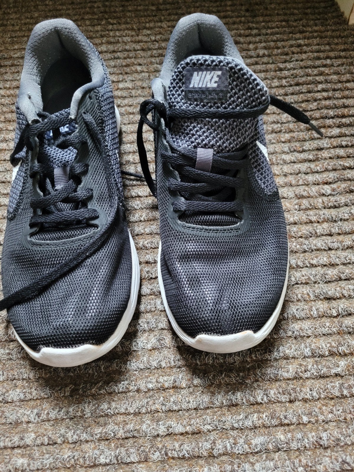 Nike Revolution 4 hardloopschoenen - Maat 38, Ophalen of Verzenden, Gedragen, Zwart