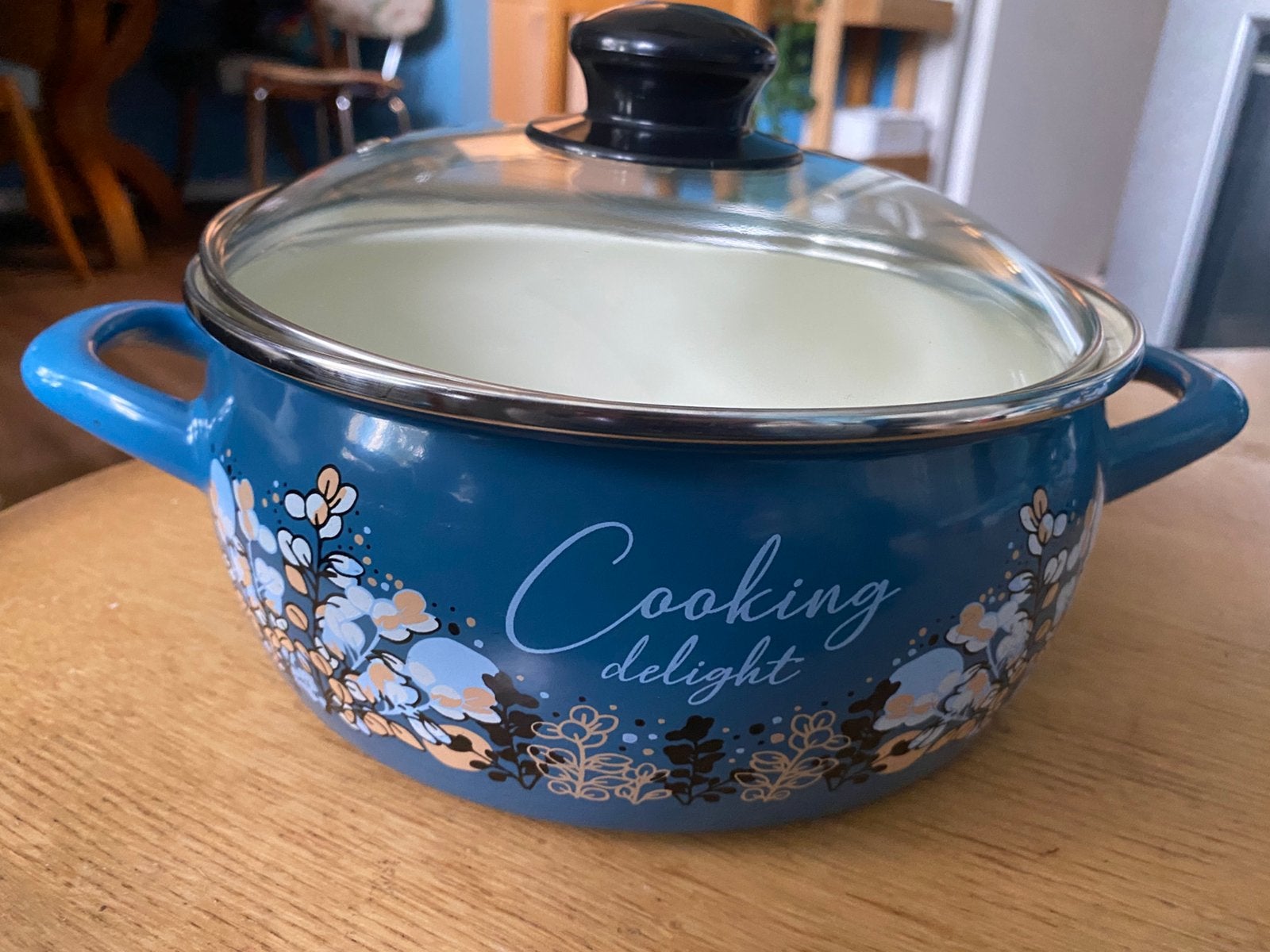 2 mooie blauw, met bloem, emaille pannen. Glazen deksel., Antiek en Kunst, Ophalen of Verzenden
