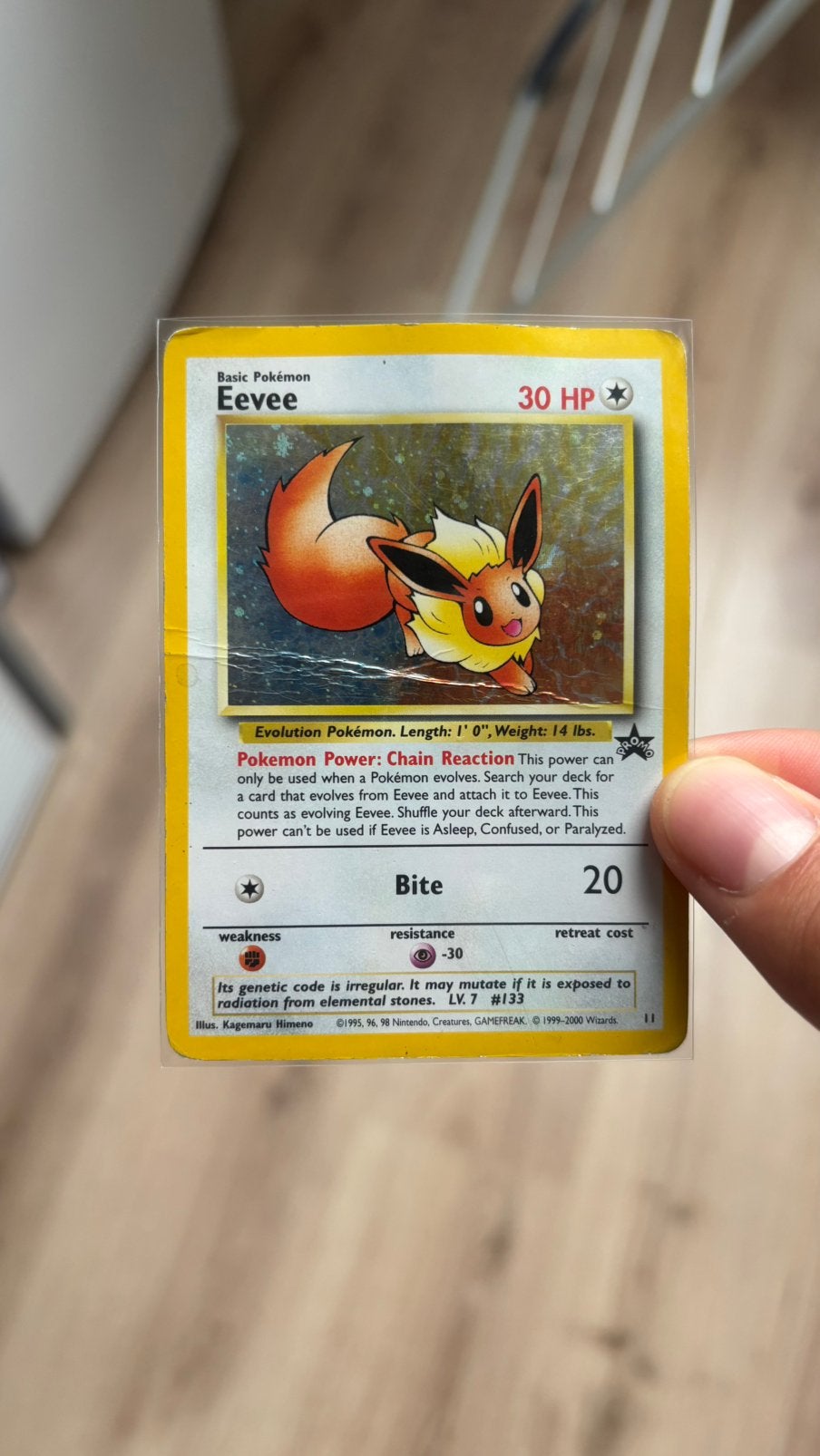 Pokemon kaart Eevee #11 Promo, Ophalen of Verzenden, Zo goed als nieuw, Losse kaart