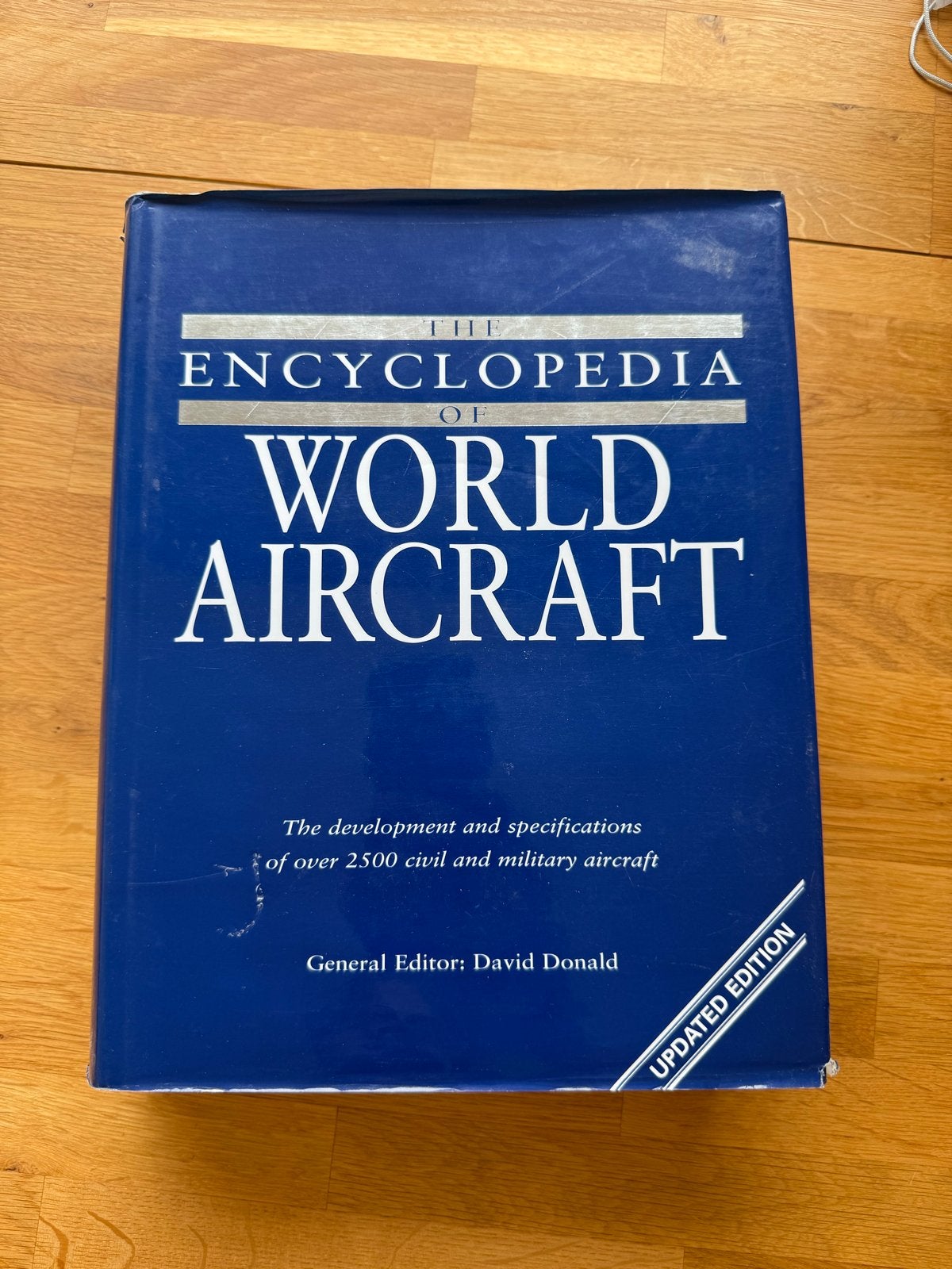 World Aircraft - ISBN 1-85605-375-X, Boeken, Ophalen of Verzenden, Gelezen, Overige onderwerpen