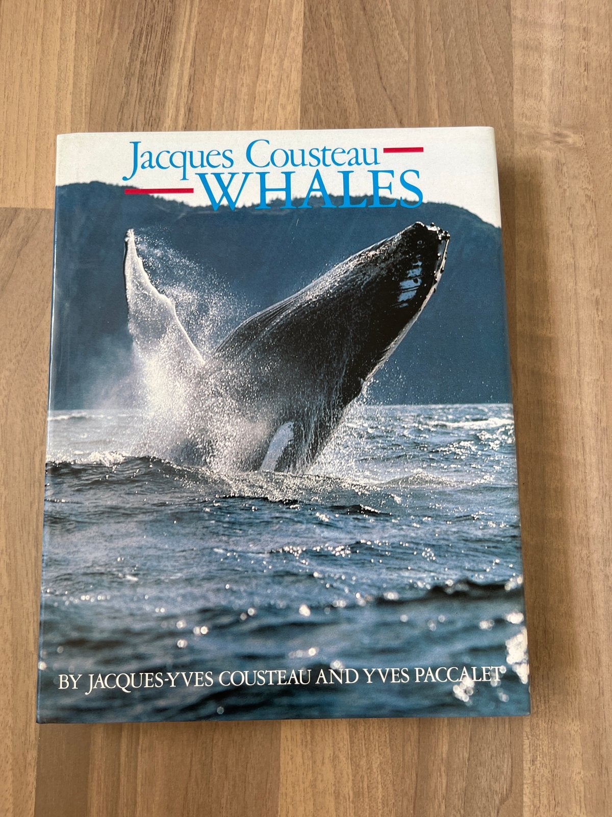Whales - Jacques Cousteau & Yves Paccalet, Ophalen of Verzenden, Zo goed als nieuw, Natuur algemeen