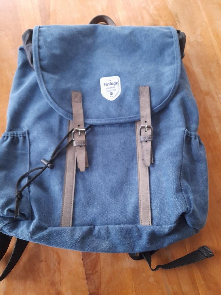 Blauwe rugtas met 'Vintage' label, Ophalen of Verzenden, Zo goed als nieuw, Overige merken