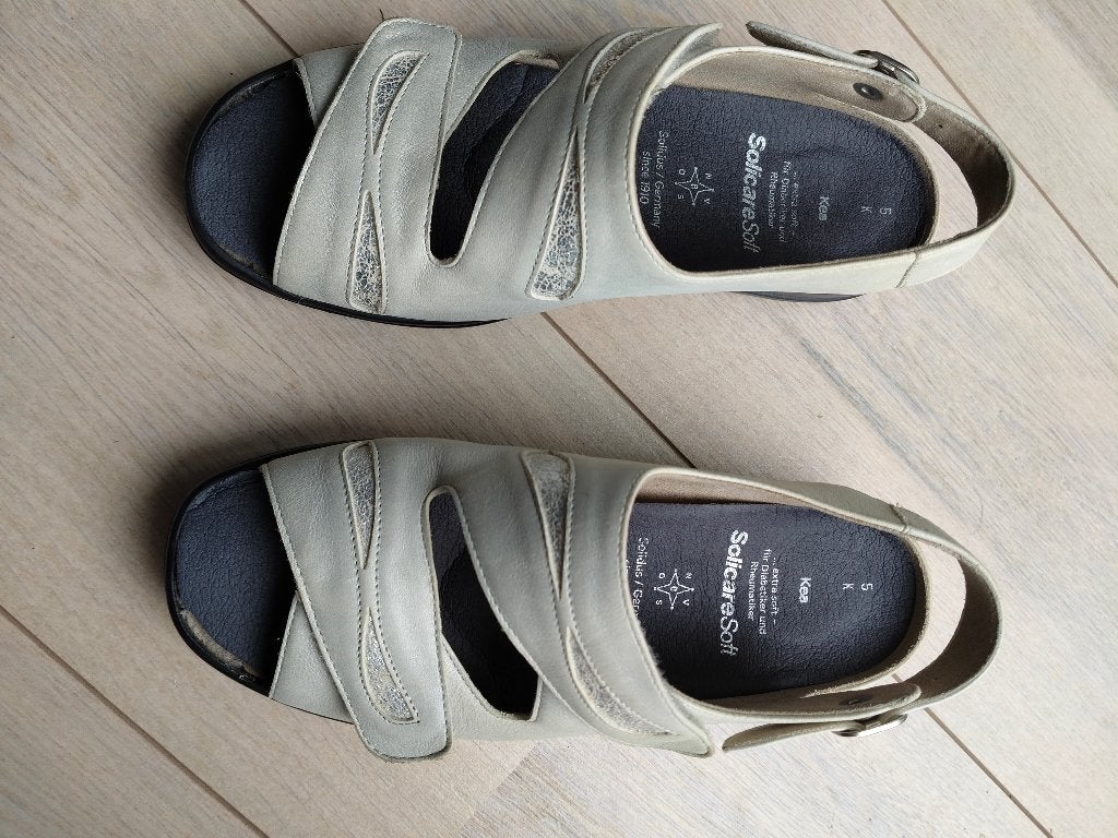 Solidus dames sandalen/slippers maat 38, Ophalen of Verzenden, Zo goed als nieuw, Sandalen of Muiltjes