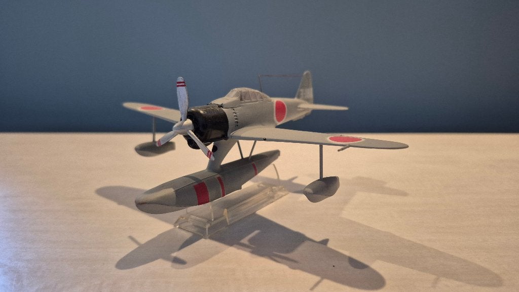 Plastic model van een Nakajima A6M2-N schaal 1/72 (M80), Ophalen of Verzenden, Gebruikt, Schaalmodel
