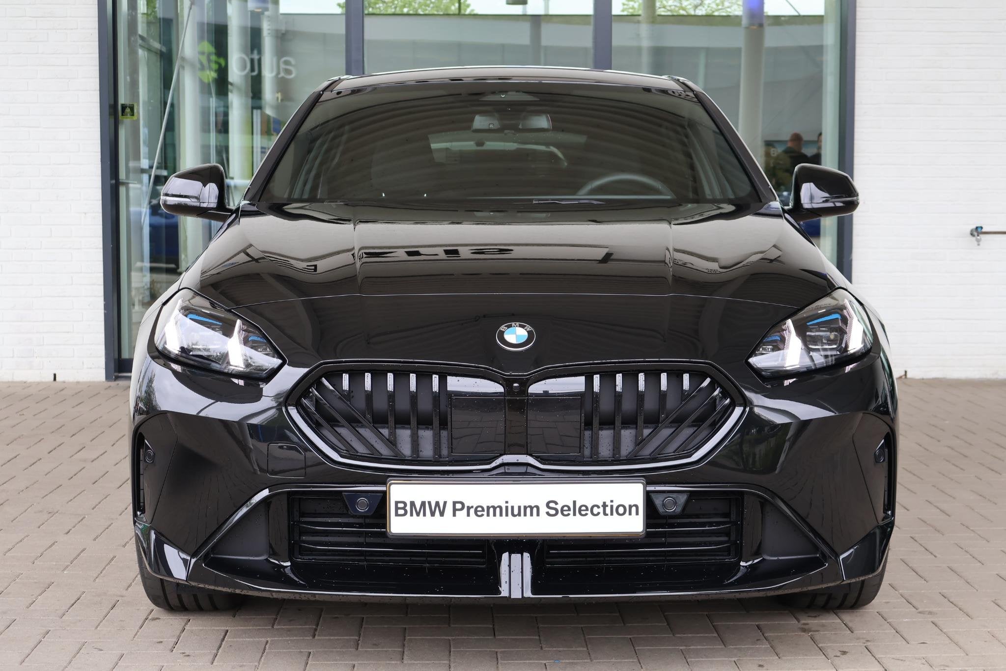 BMW 1 Serie 120 M-sport Design edition | M Sportpakket Pro |, Met garantie (alle), Zwart, Origineel Nederlands, Bedrijf