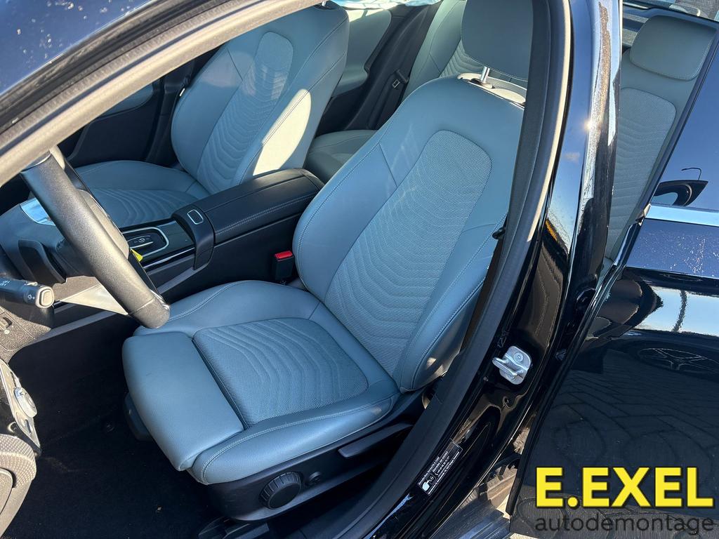 Complete Wit Interieur Mercedes A Klasse W177 Facelift 2020-, Auto-onderdelen, Interieur en Bekleding, Gebruikt, -, Ophalen of Verzenden