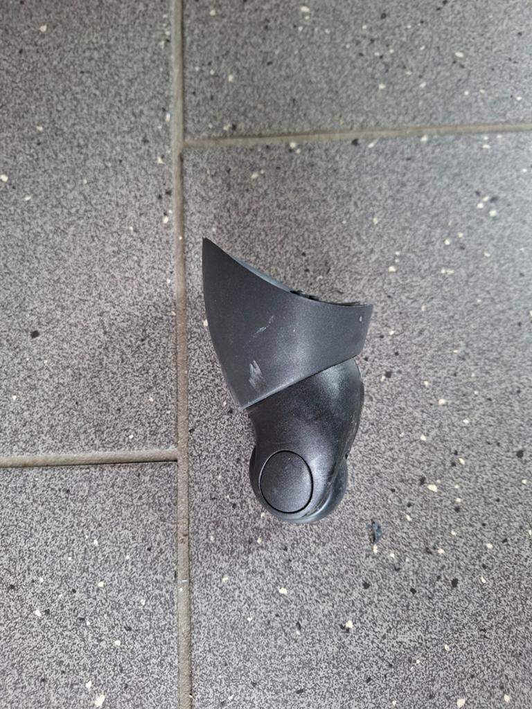 Samsonite Spinner Rechter Voorwieltje, Ophalen of Verzenden