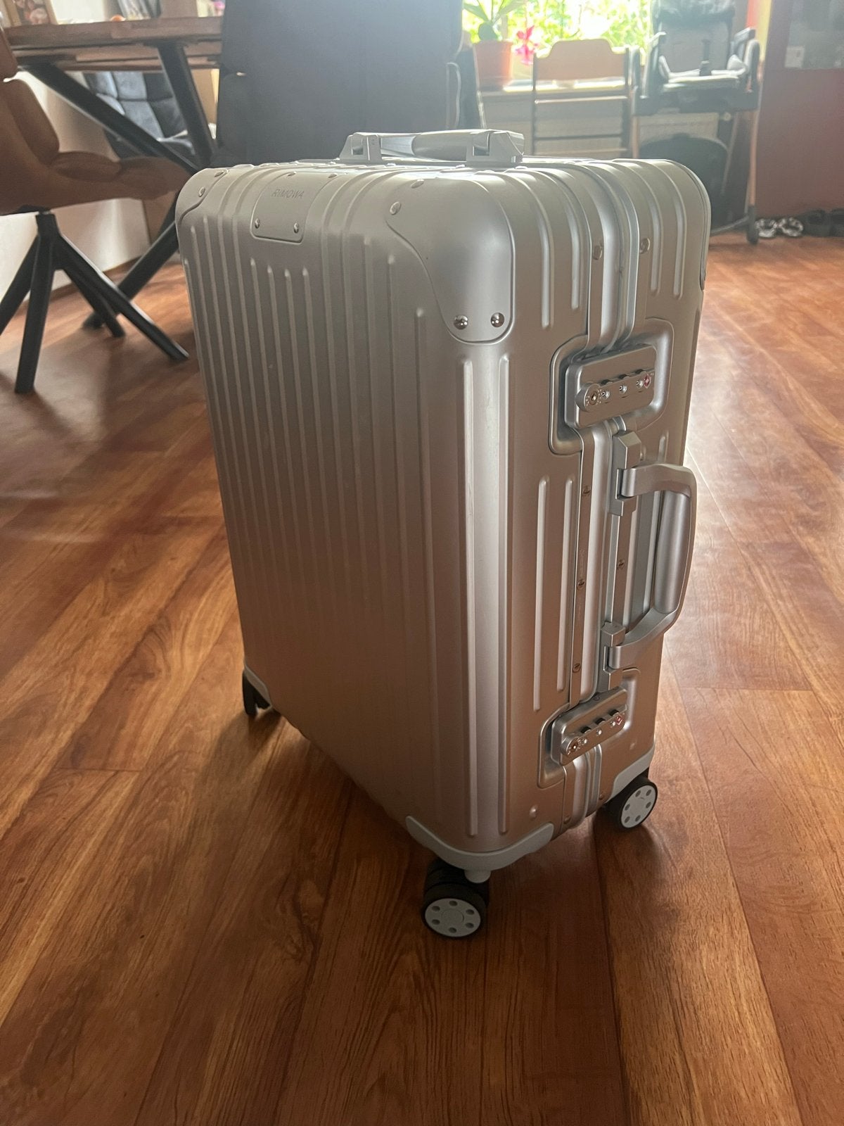 Rimowa Classic Cabin Koffer - Zo goed als nieuw, Ophalen, 40 tot 60 cm, 20 tot 30 cm, Zo goed als nieuw