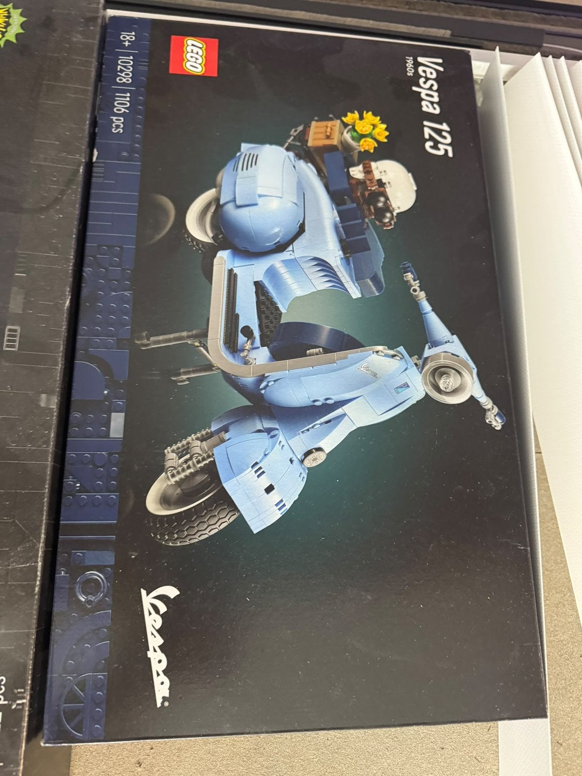 Lego vespa 10298 Lego Vespa (Nieuw) in de doos, Kinderen en Baby's, Ophalen, Lego, Nieuw, Minifiguur