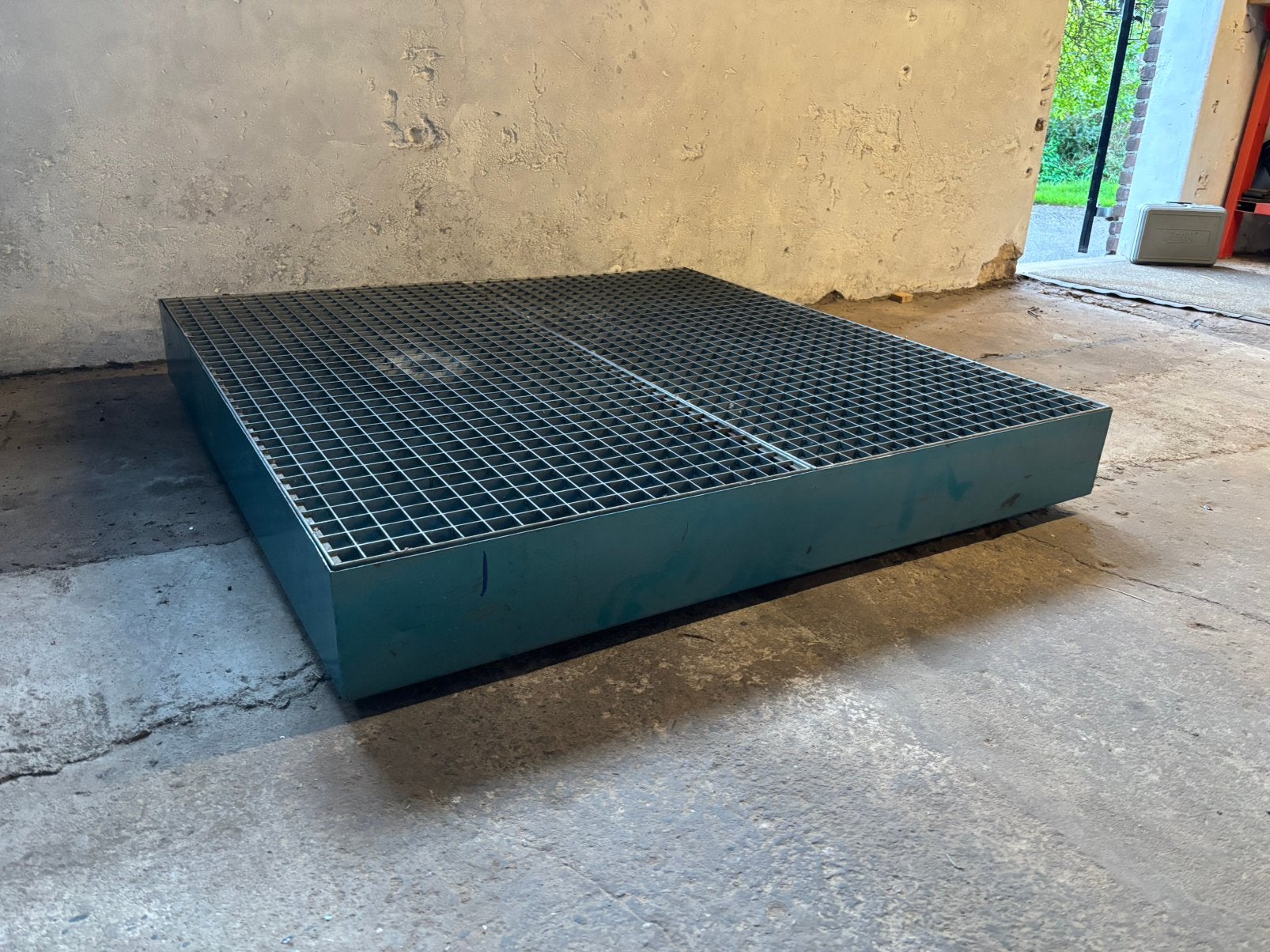Lekbak voor ontvetterbak of olievaten 120x120, Ophalen, Gebruikt