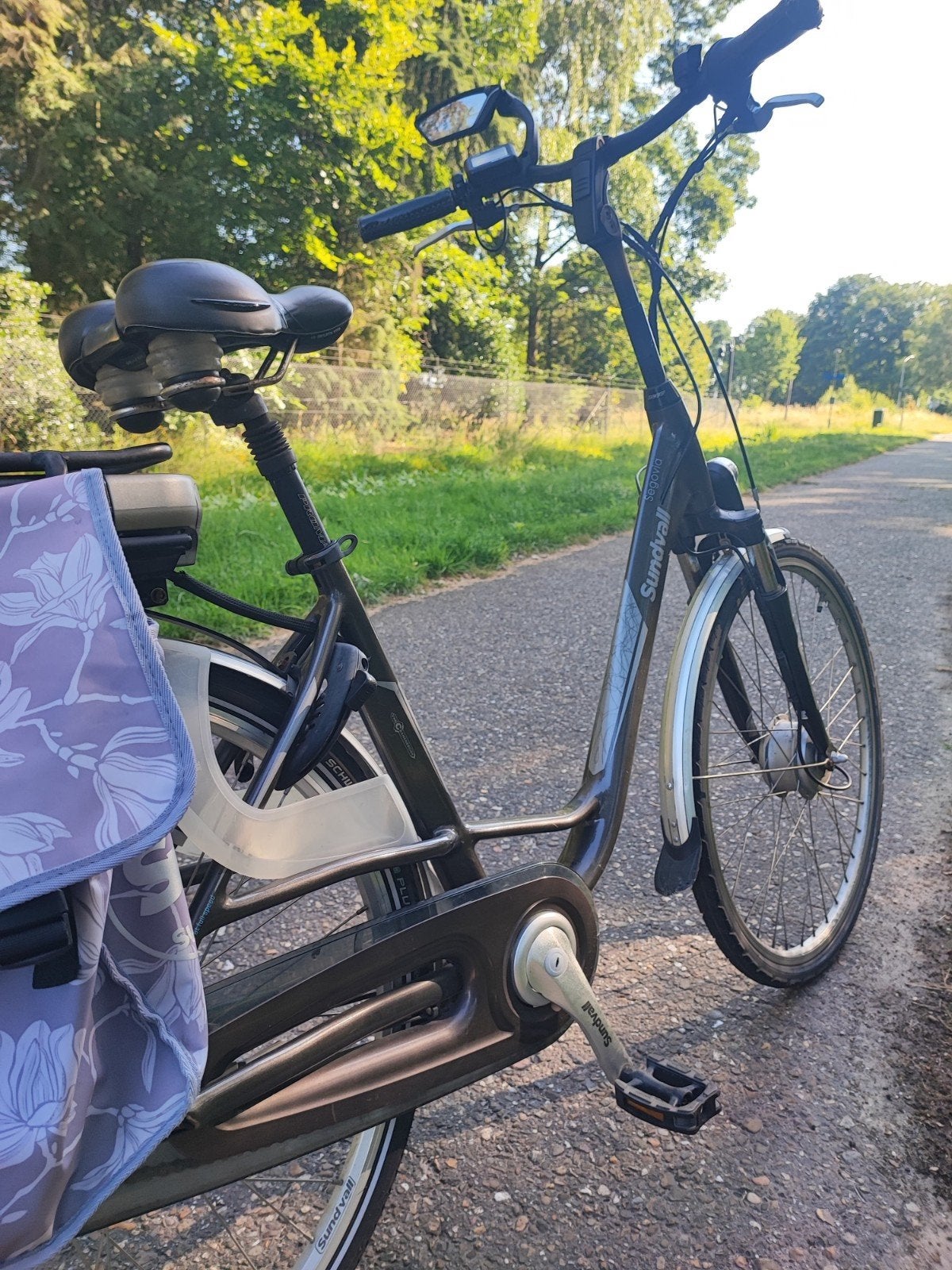 Elektrische Fiets - Actieradius 120-125 km, Zo goed als nieuw, 47 tot 51 cm, 50 km per accu of meer, Ophalen