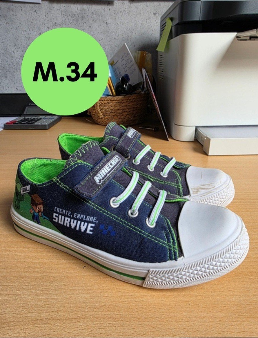 Minecraft kindersneakers - Maat 34, Kinderen en Baby's, Gebruikt, Jongen of Meisje, Schoenen, Ophalen of Verzenden