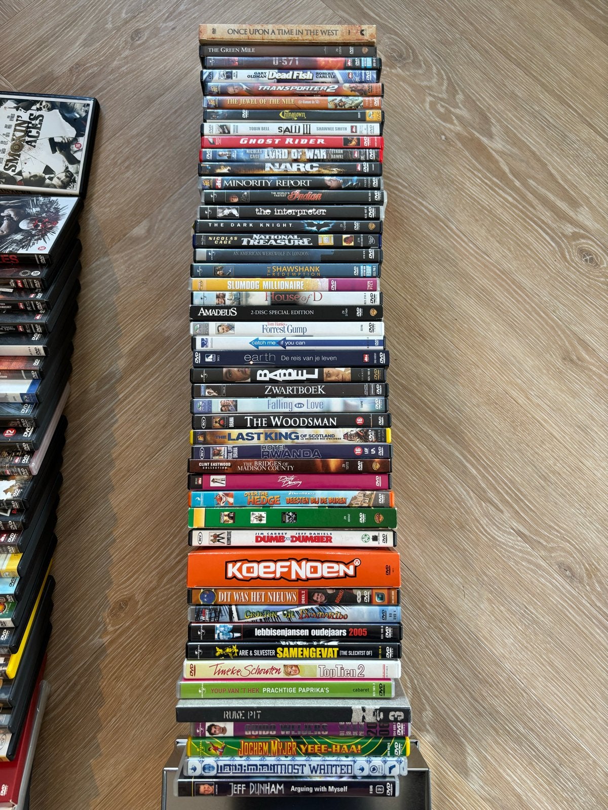 Collectie van meer dan 200 diverse DVD's, Cd's en Dvd's, Alle leeftijden, Ophalen, Gebruikt, Inclusief doosje