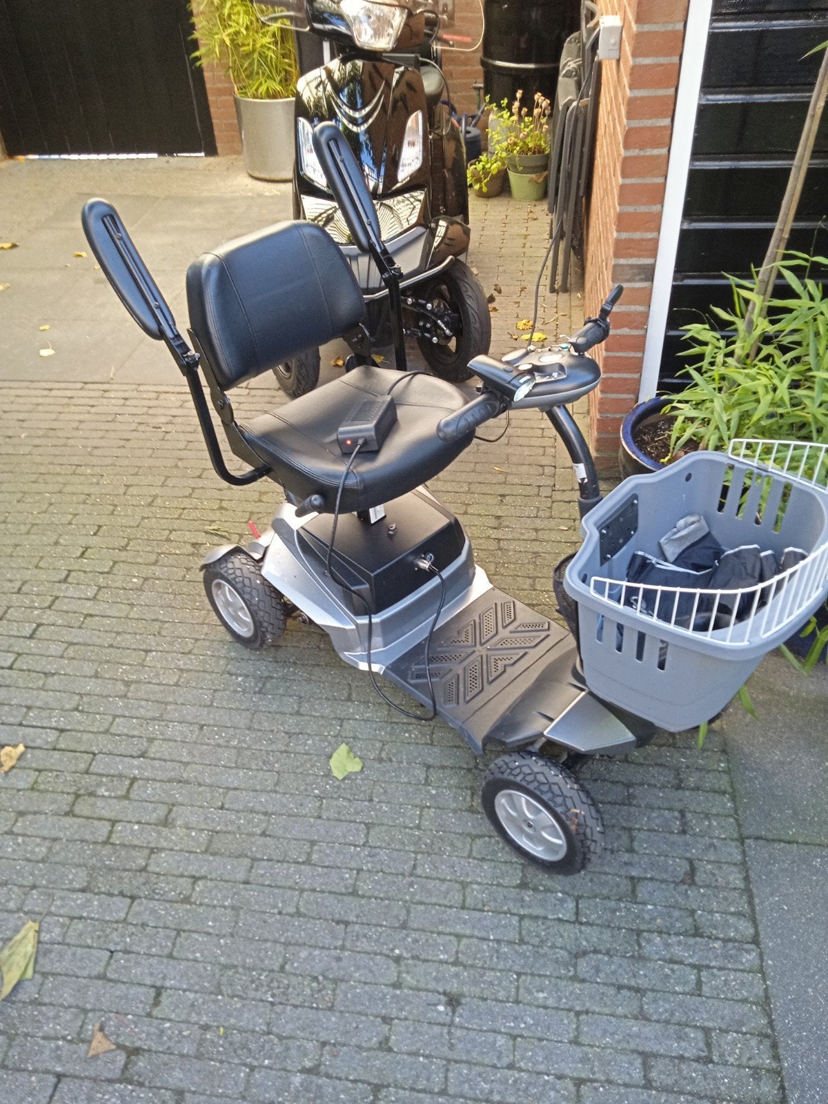 Vivo scootmobiel 400 euro, Diversen, Brommobielen en Scootmobielen, Ophalen, 10 km/u of minder