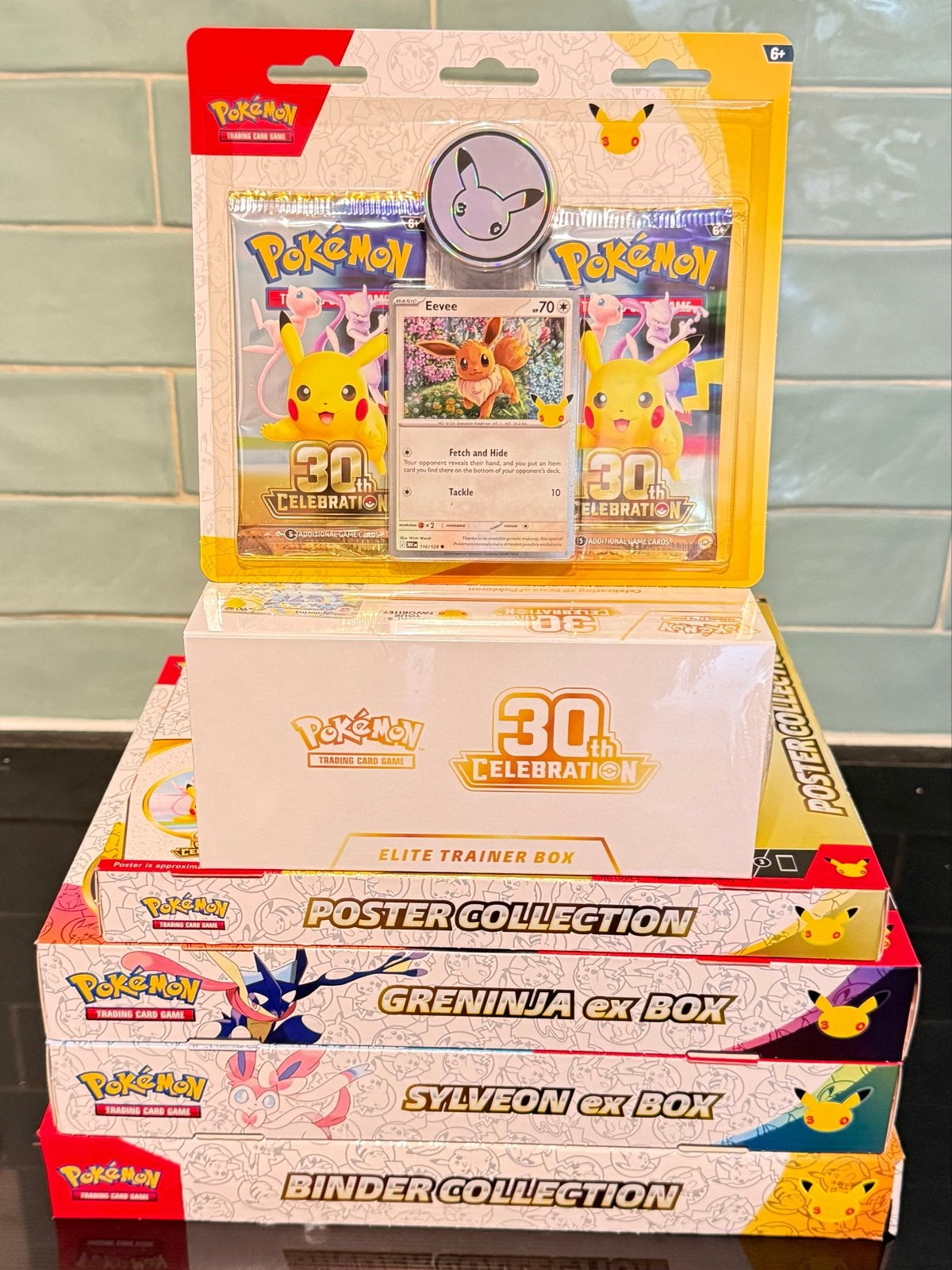 Pokémon Celebrations Collectie: ETB, Boxen, Blister & Meer, Hobby en Vrije tijd, Ophalen of Verzenden, Nieuw, Overige typen