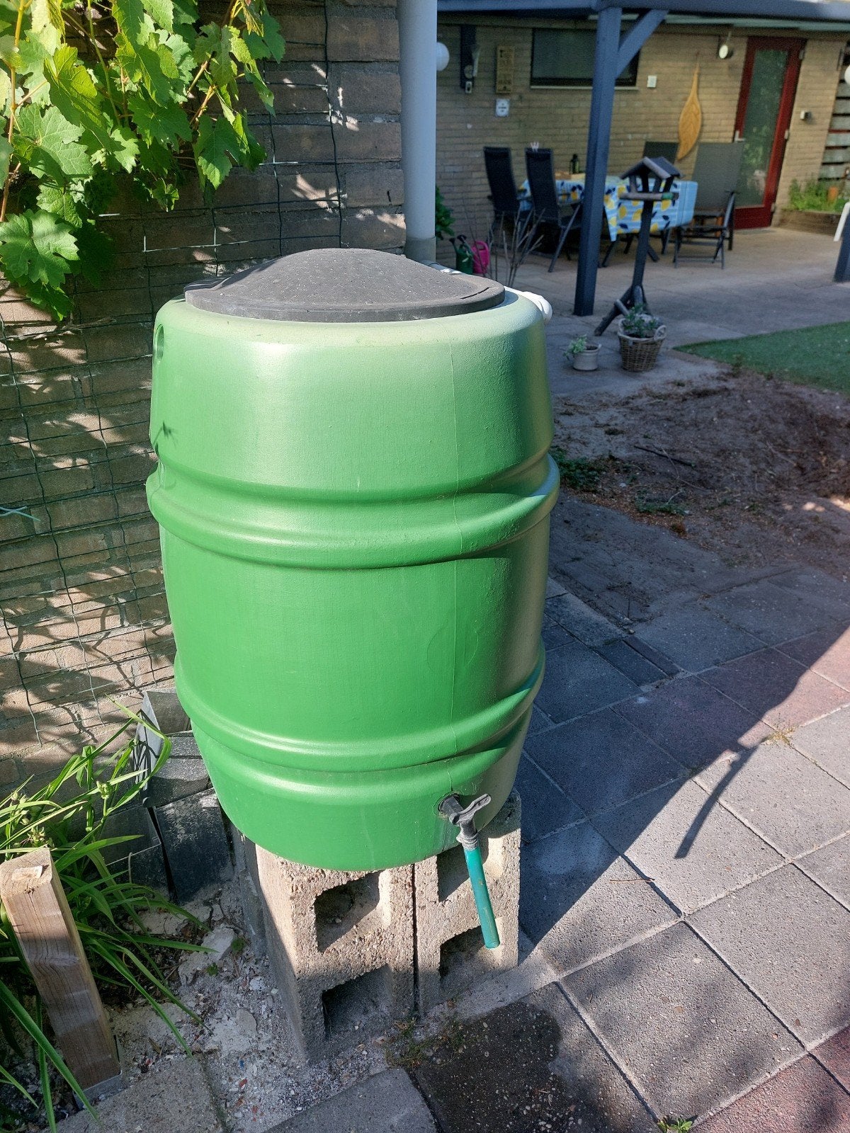 Te koop: Regenton, 150 liter of meer, Ophalen, Gebruikt
