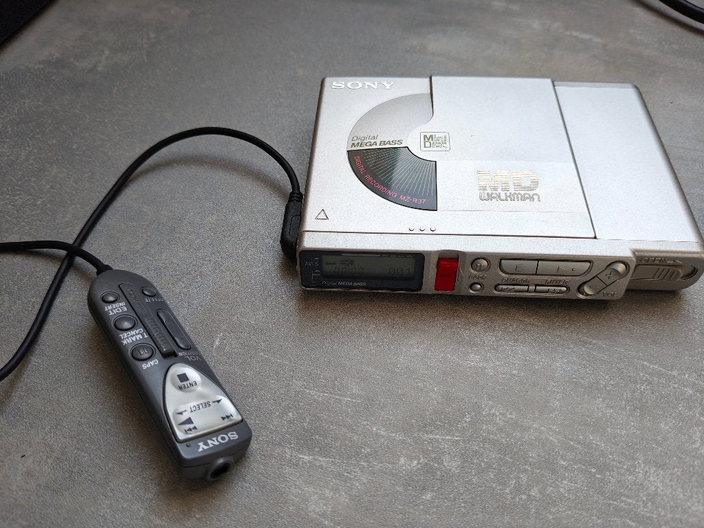 Sony MZ-R37 minidisc walkman recorder - zilver, Ophalen of Verzenden, Walkman