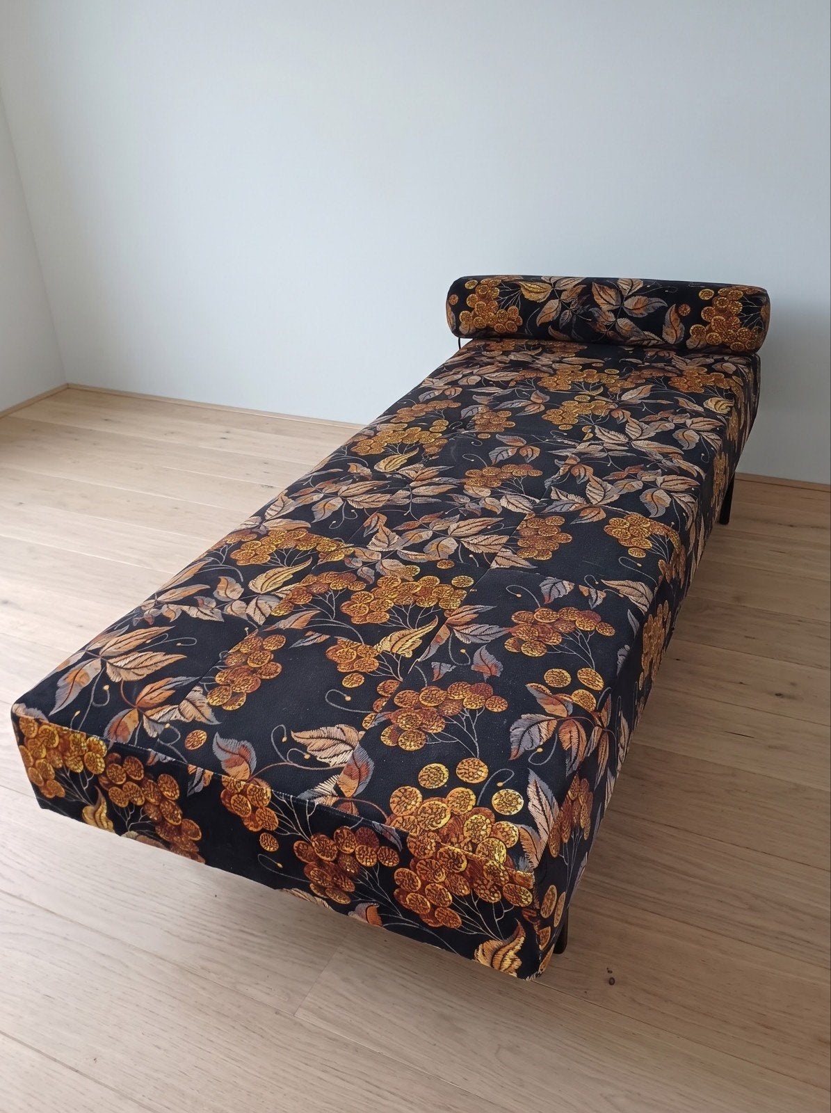 Daybed Johanneke - Zo goed als nieuw, Ophalen, Verstelbaar, Zo goed als nieuw, Overige maten