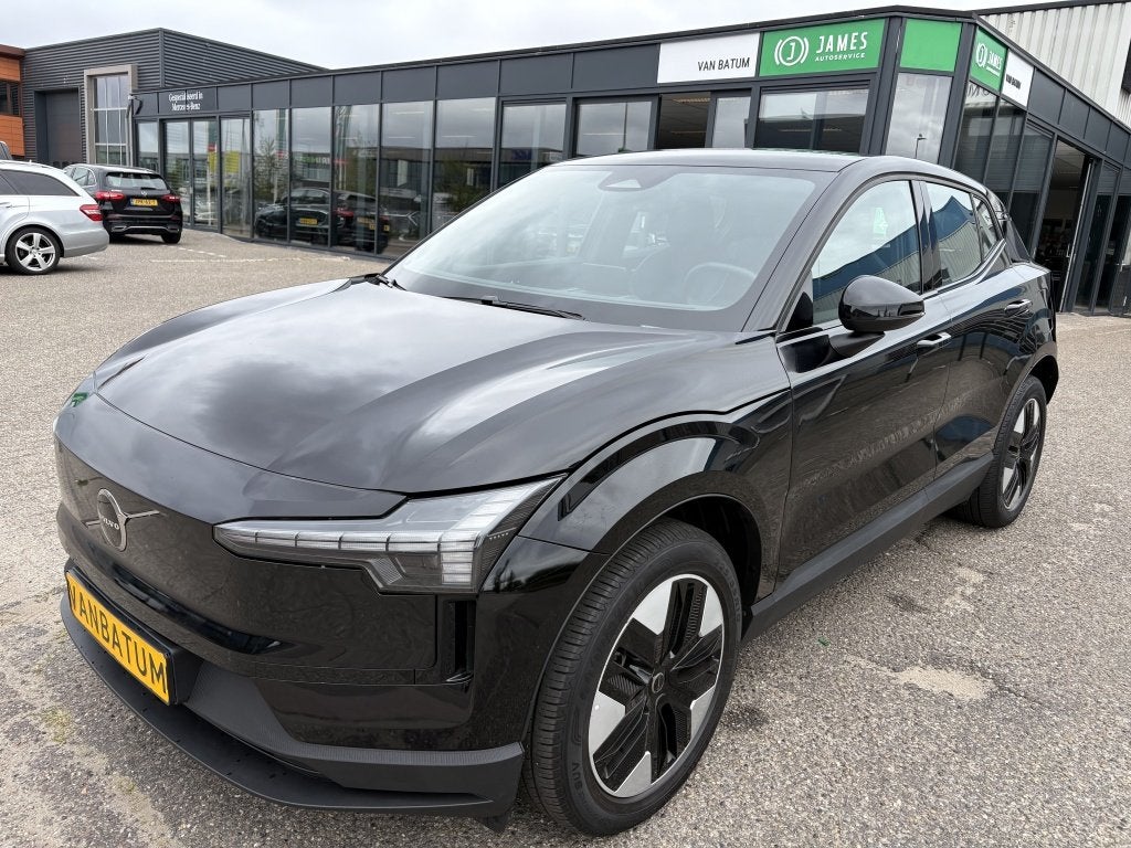 Volvo EX30 Single Core 51 kWh (bj 2024, automaat), Auto's, Automaat, Gebruikt, Zwart, Leder en Stof