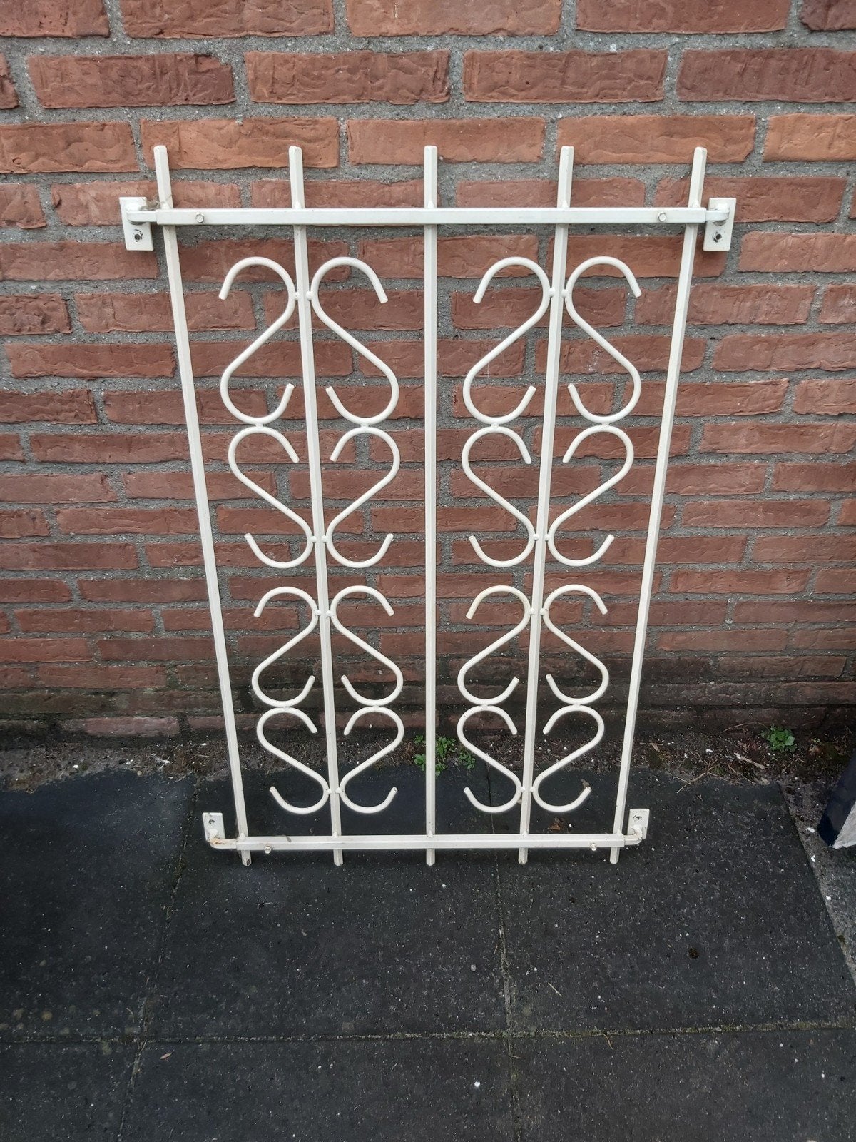 Decoratief smeedijzeren hekwerk, Ophalen, Gebruikt