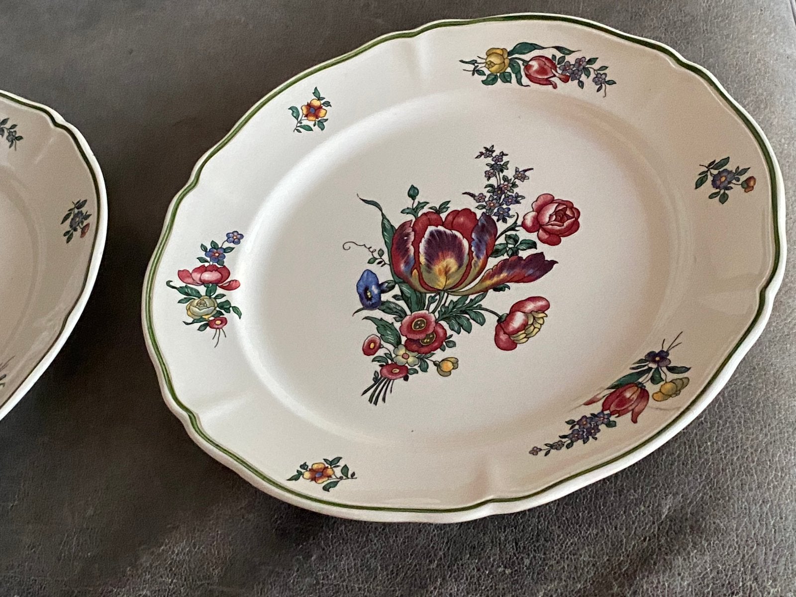 2x dinerbord Villeroy & Boch Alt Strassburg tulpen, Ophalen of Verzenden