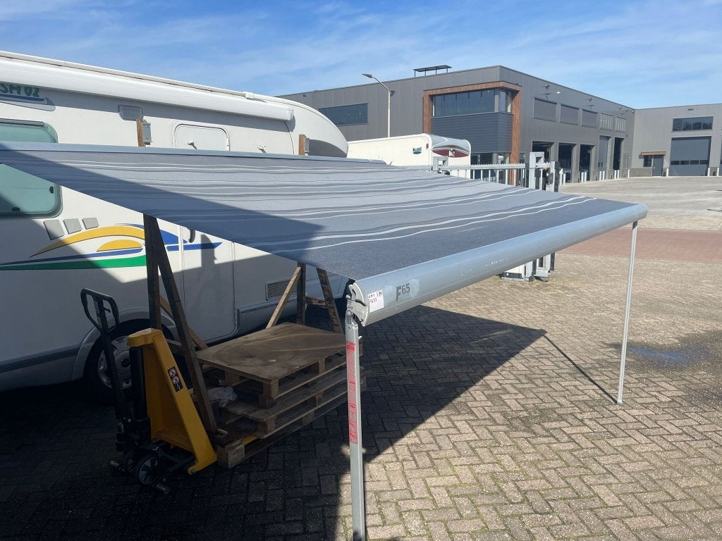 Fiamma F65 Titanium luifel 3.70Mtr dakmontage, Caravans en Kamperen, Caravan accessoires, Ophalen, Gebruikt, /, /