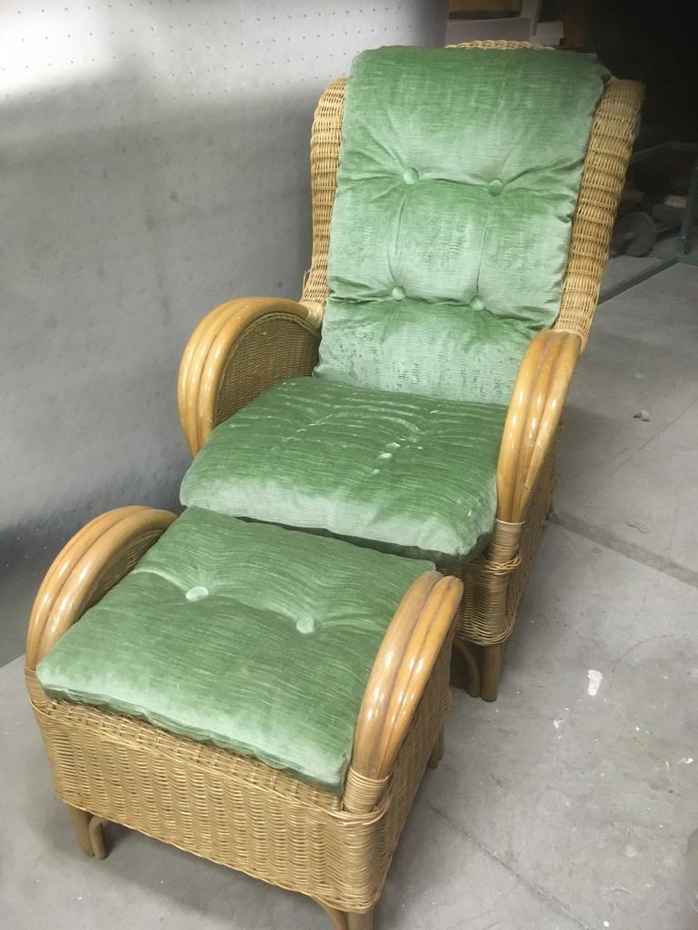 ROTAN/RIETEN  RELAX STOEL MET VOETENBANKJE, Ophalen, Gebruikt, Rond, Minder dan 50 cm