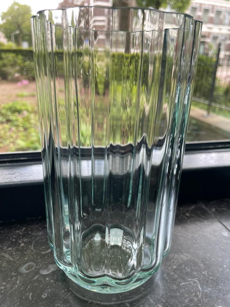 Iittala play vaas lichtgroen 180mm, Huis en Inrichting, Overige kleuren, Ophalen of Verzenden, Minder dan 50 cm, Glas