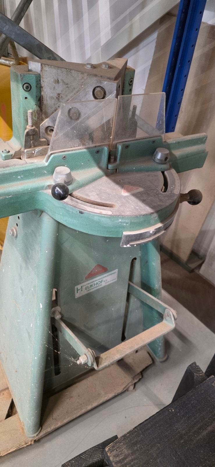 verstek knipper voor plinten en glaslatten, Ophalen, Gebruikt, Afkortzaag, Eukof