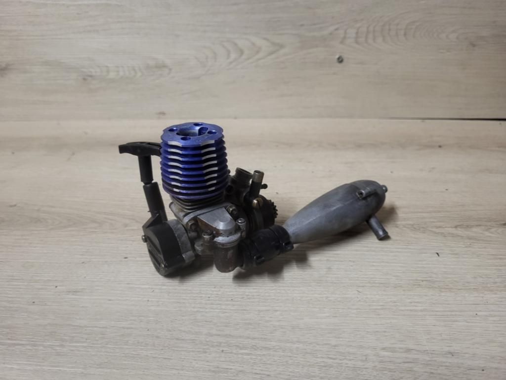 Kyosho gxr 15 nitro motortje, Ophalen of Verzenden, Zo goed als nieuw, Nitro, Onderdeel