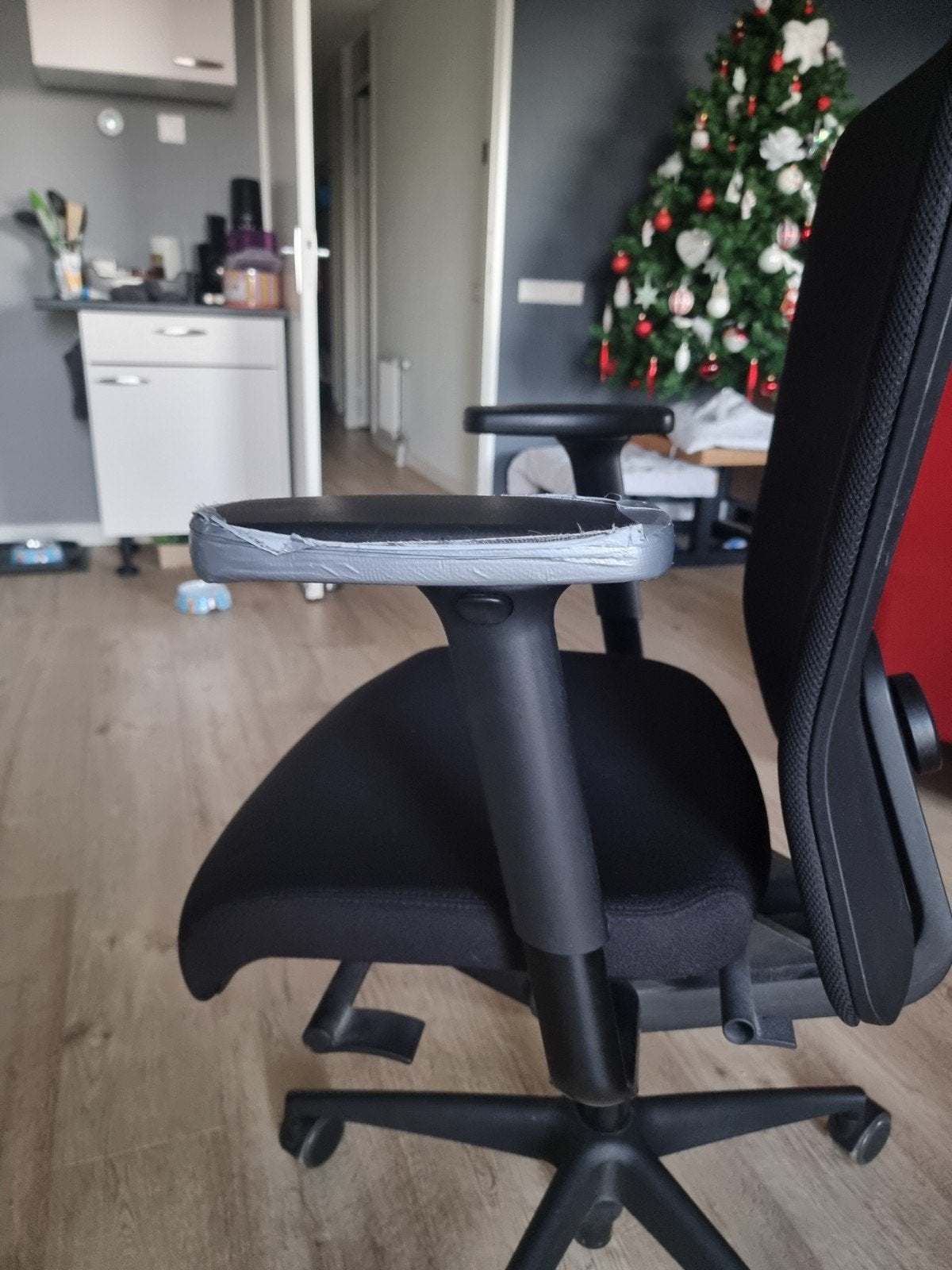 Girsberger ergonomische bureaustoel (armpad defect), Ophalen, Gebruikt, Zwart, Bureaustoel