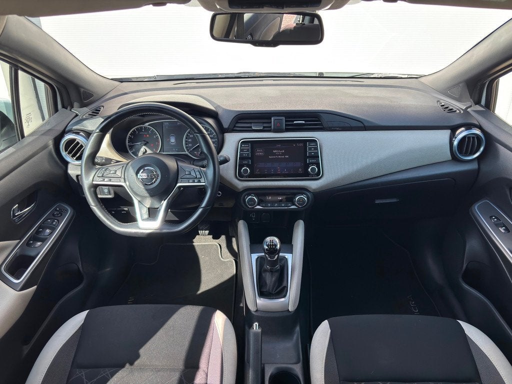 Nissan Micra 1.0 IG-T N-Connecta|Camera|PDC|Carplay|Navi, Auto's, Nissan, Voorwielaandrijving, Wit, Origineel Nederlands, Lichtsensor