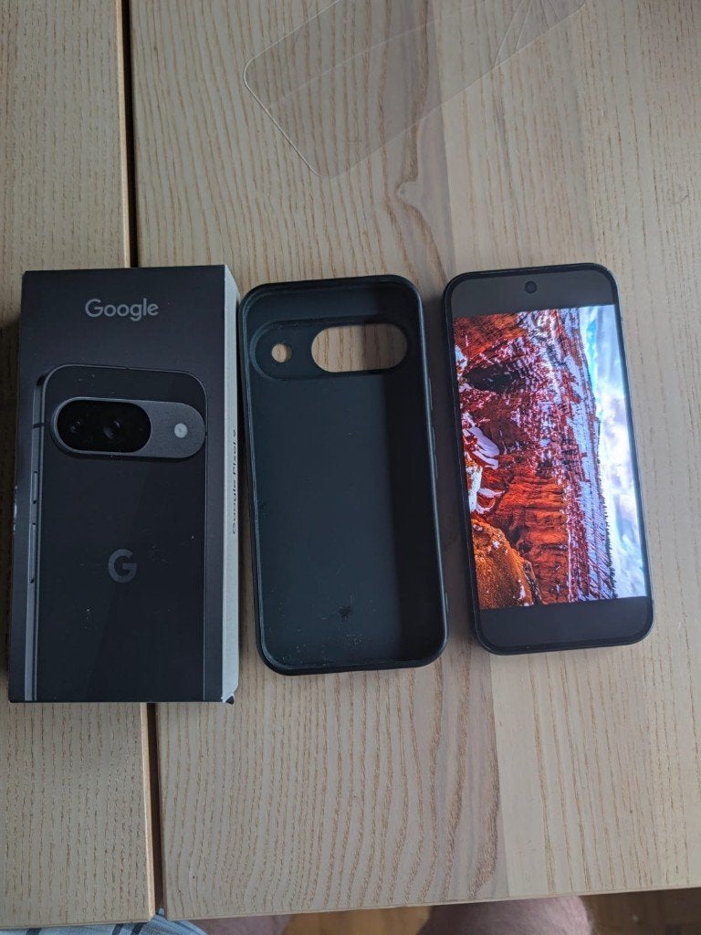 Google Pixel 9 128 gb - Zo goed als nieuw met doos en hoesj, Overige modellen, Ophalen of Verzenden, Zo goed als nieuw, Met simlock