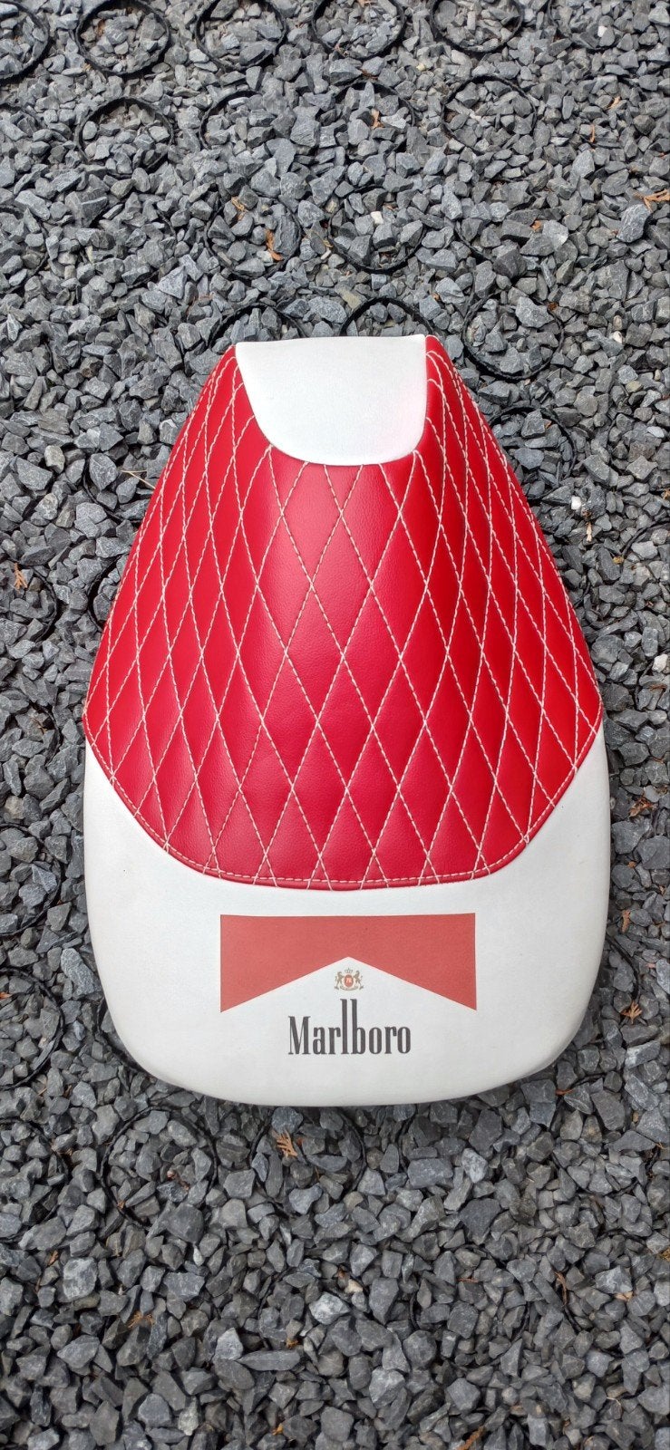 Yamaha aerox Custom Marlboro Zadel, Verzenden, Zo goed als nieuw, Zadel, Yamaha