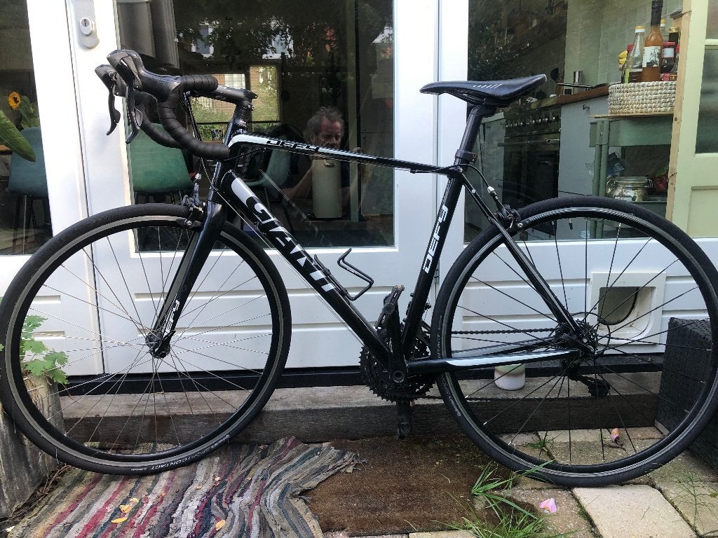 Giant Defy, Gebruikt, Aluminium, Meer dan 20 versnellingen, 53 tot 57 cm