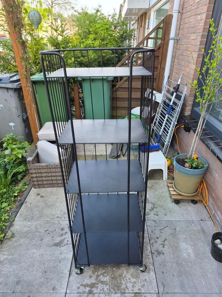 Oude ijzeren bakkerskast, Tuin en Terras, Bergingen en Tuinkasten, Ophalen, Gebruikt, Metaal, Overige typen