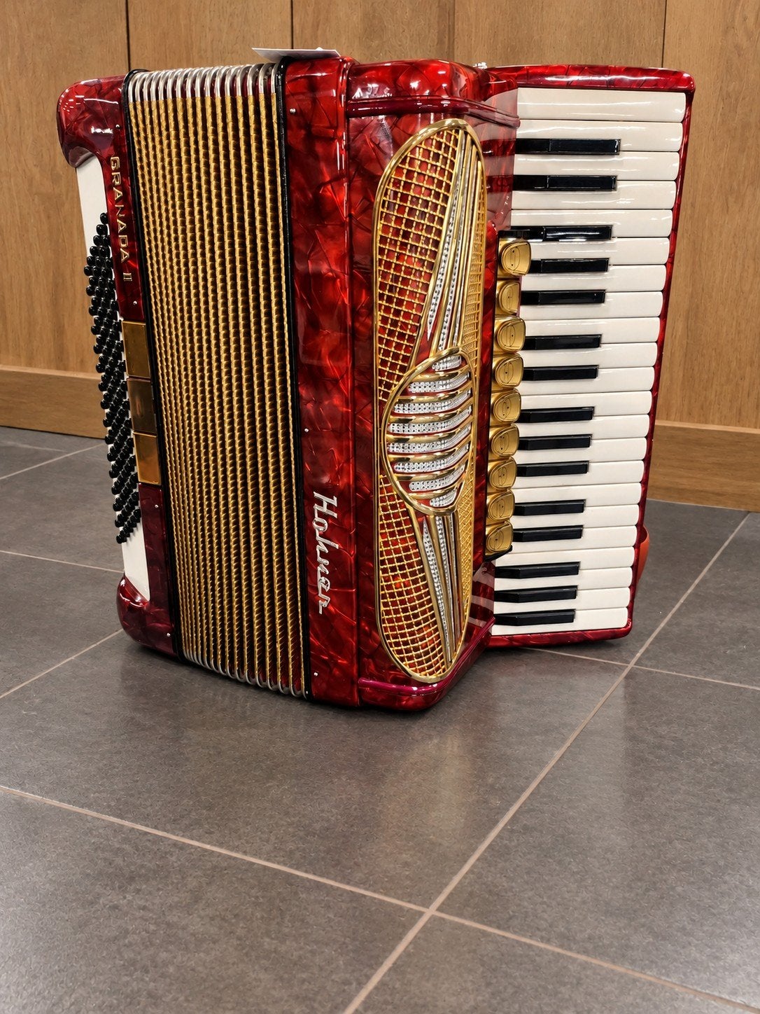 Hohner Granada II 96 Bas (m2455476145) — Accordeons — Marktplaats