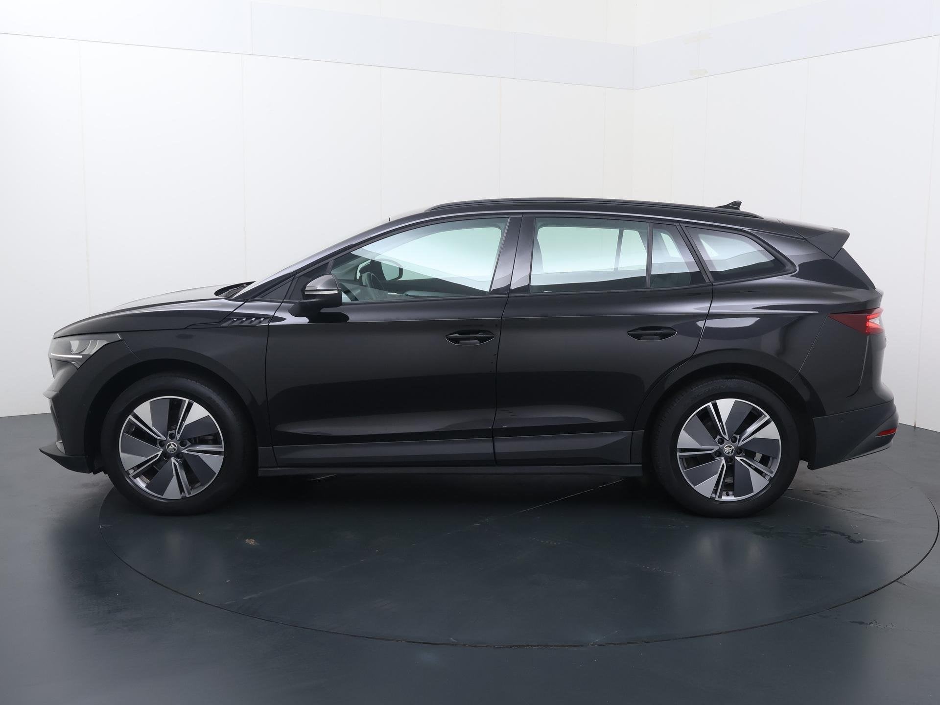 Skoda Enyaq iV 60 | 180 PK | SoH 88% | Cruise control | Acht, Auto's, Achterwielaandrijving, Gebruikt, Leder en Stof, Zwart