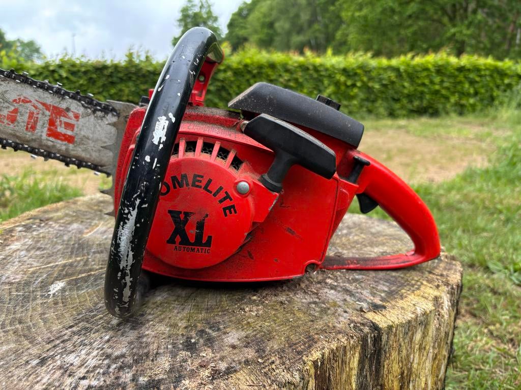 Vintage Homelite XL kettingzaag, loopt goed, Tuin en Terras, Hand-tuingereedschap, Ophalen, Gebruikt