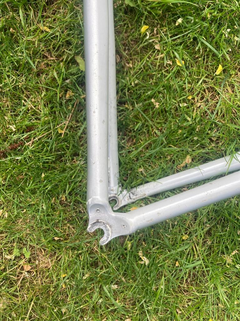 Klein raceframe 63 cm -, Ophalen, Overige typen, Zo goed als nieuw, Aluminium